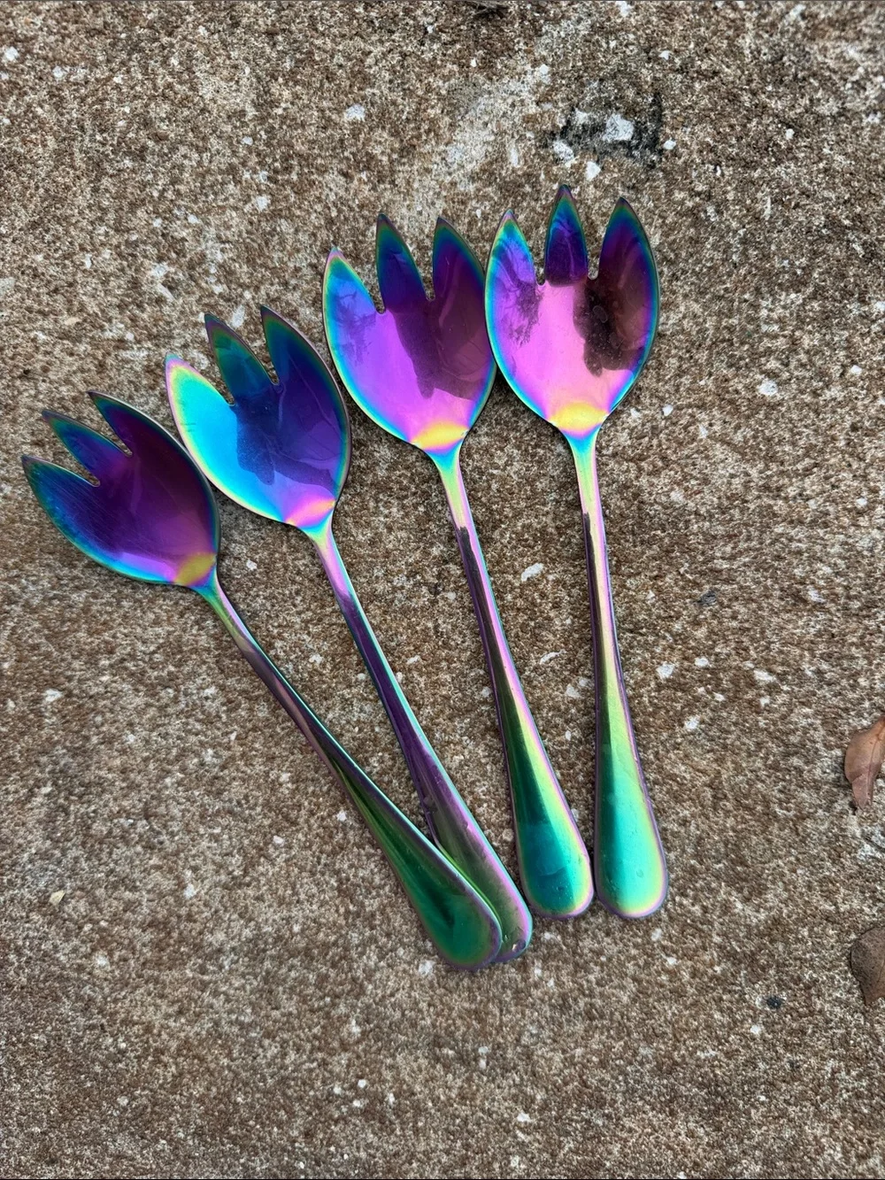 Iridescent Rainbow Tulip Salad Forks - Set of 4. EUC